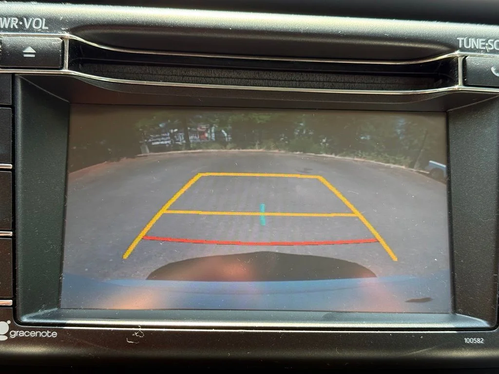 Used 2016 White Toyota XLE image 11