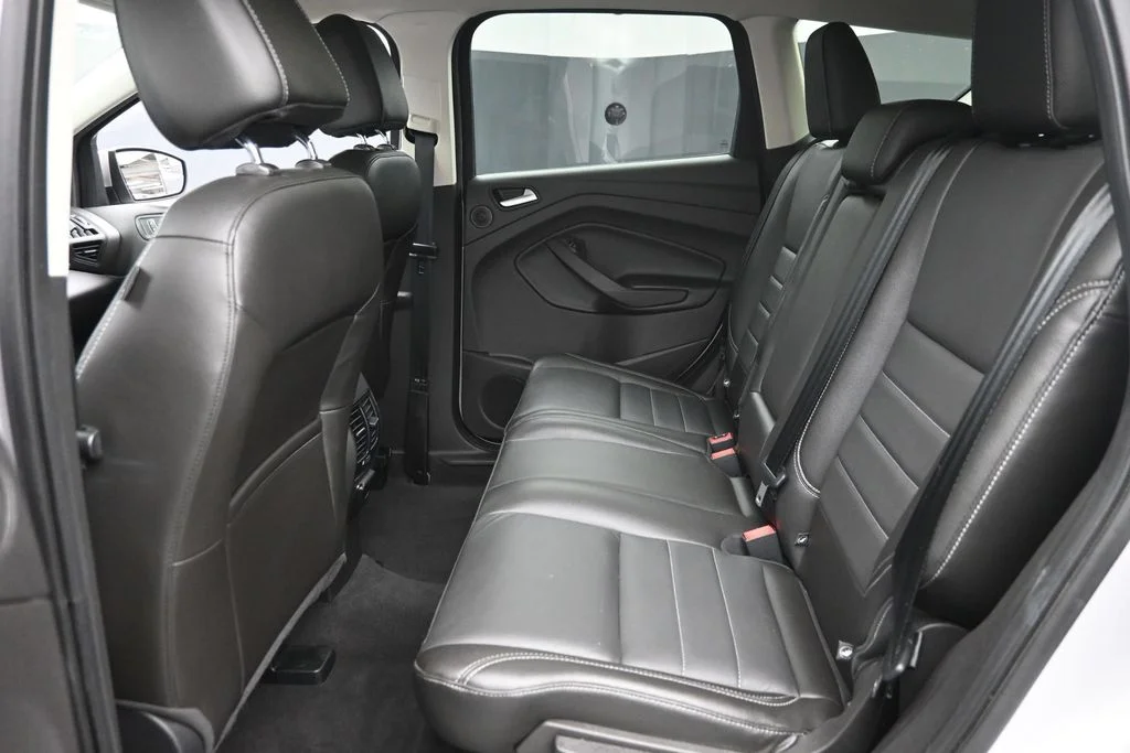 Used 2015 Silver Ford SE image 12