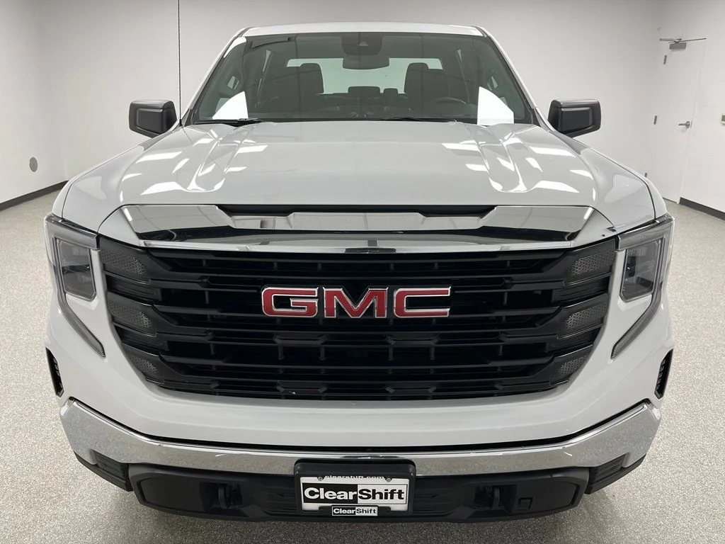 Used 2023 White GMC Pro image 3