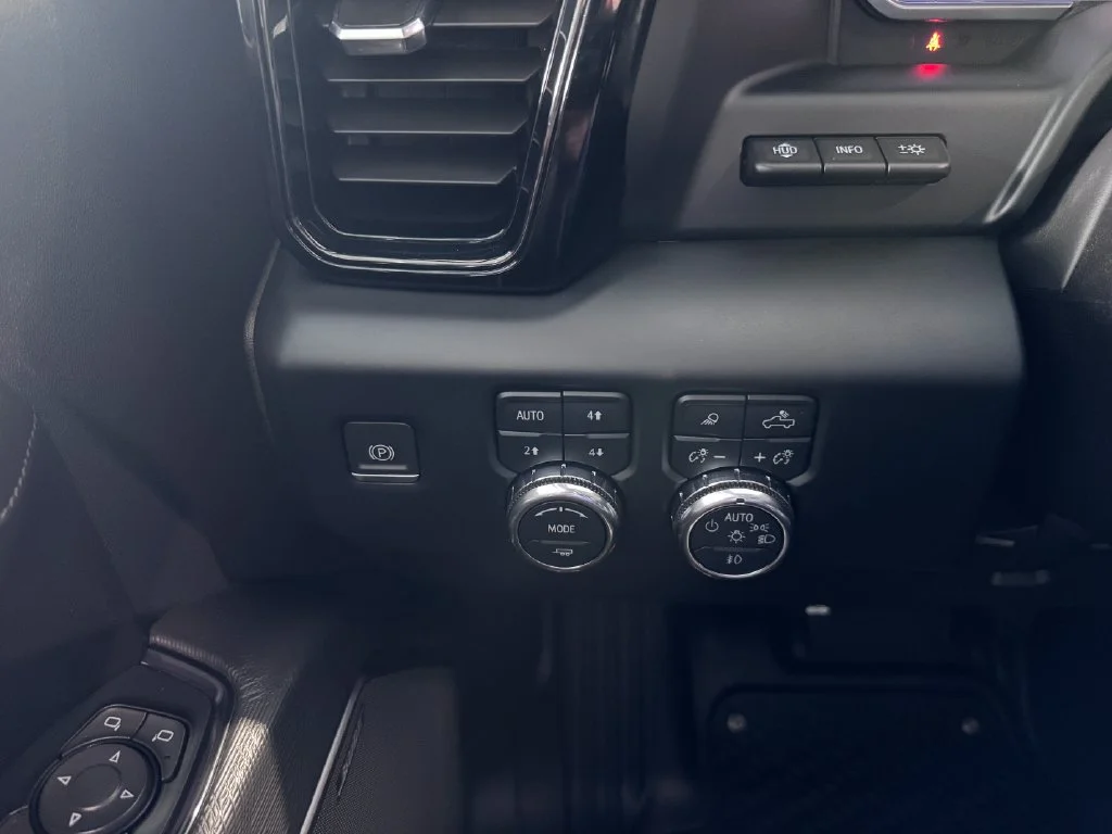 2024 GMC Sierra 2500HD AT4X - Photo 25