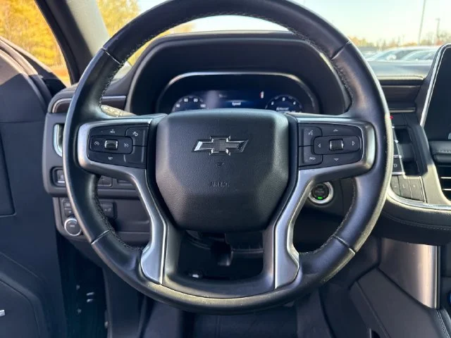 Used 2024 Black Chevrolet Z71 image 18
