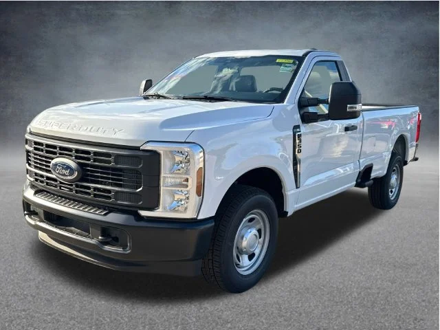 New 2026 Oxford White Ford F-350® XL image 3