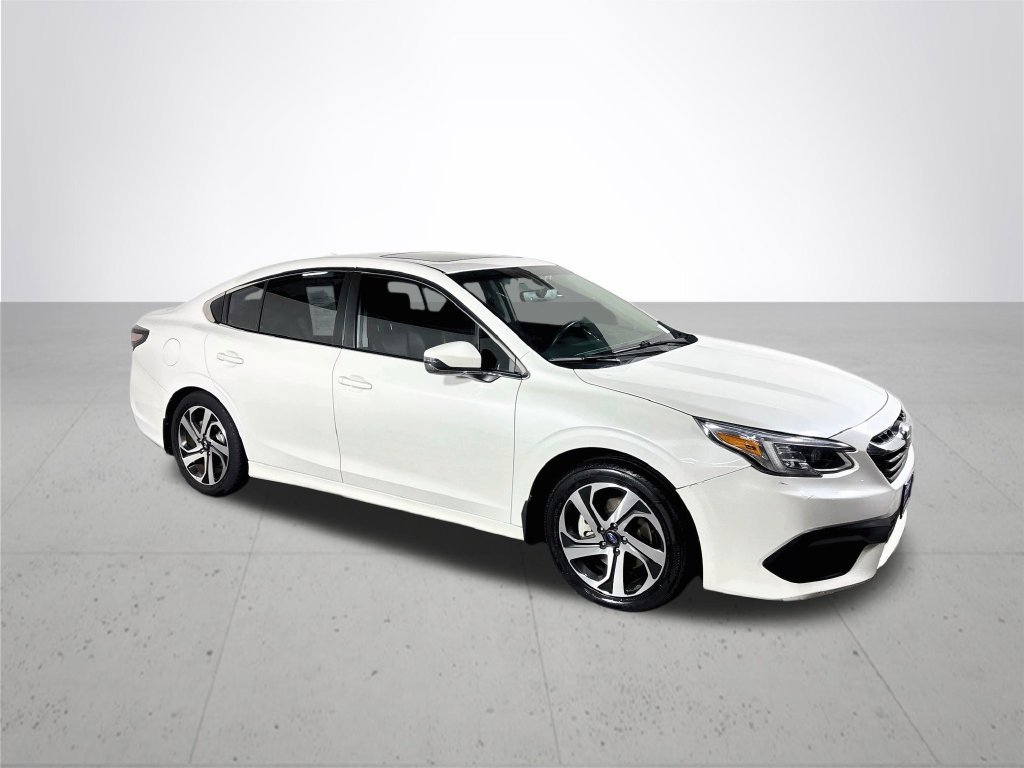 Used 2022 Crystal White Pearl Subaru Limited XT image 4