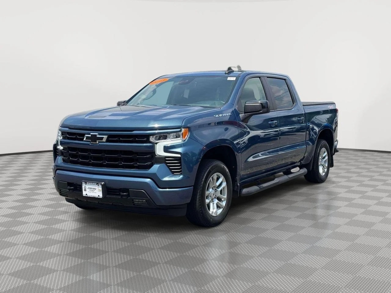 Used 2024 Lakeshore Blue Metallic Chevrolet 4WD Crew Cab Short Bed RST image 3