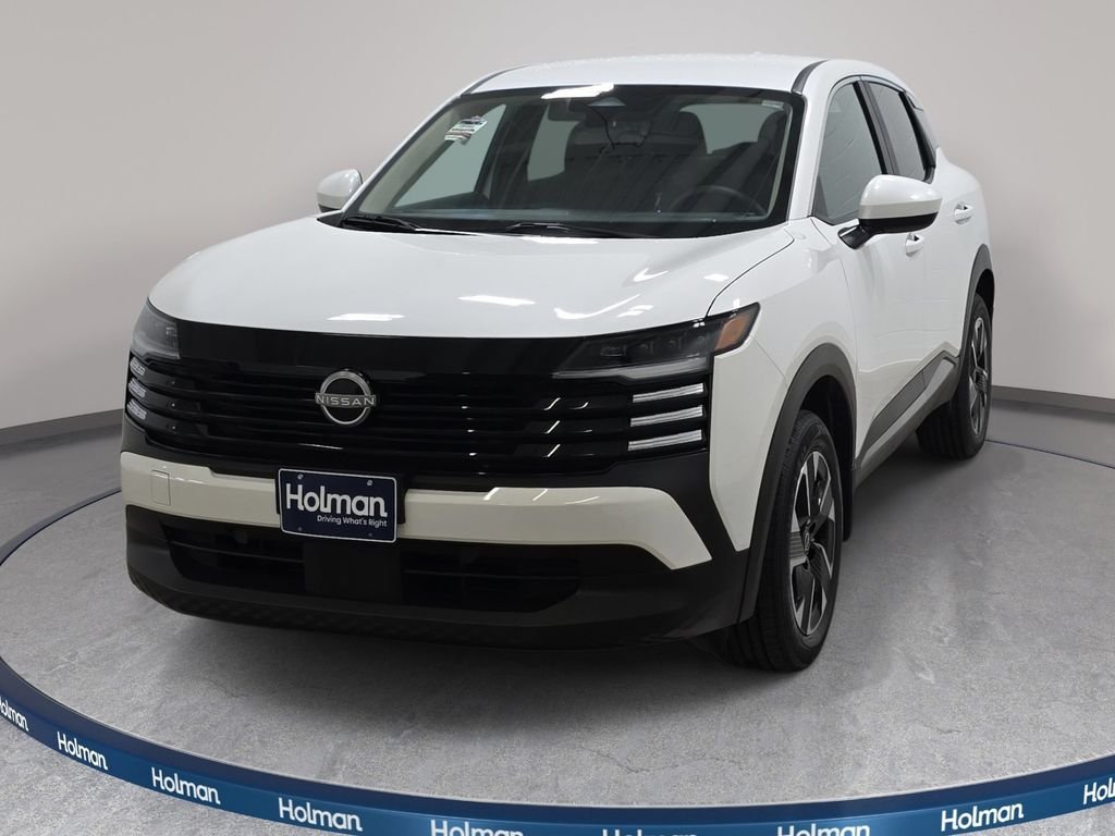 Used 2025 Aspen White Tricoat Nissan SV image 1