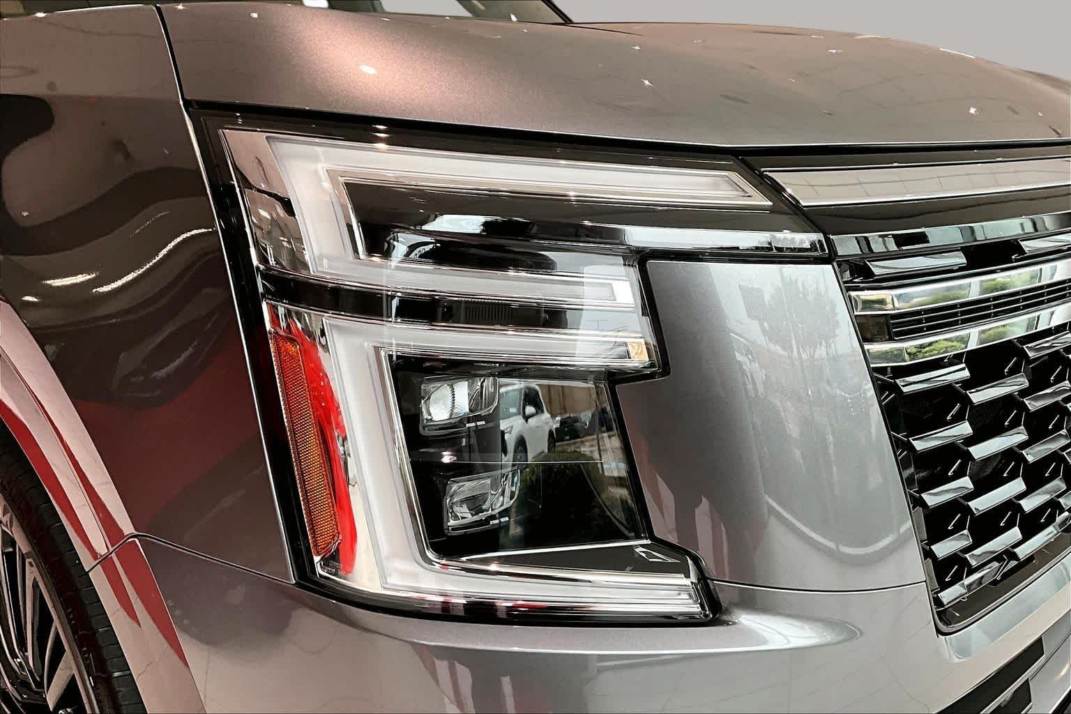 New 2026 Gun Metallic / Super Black Two-tone Nissan Platinum Reserve image 21