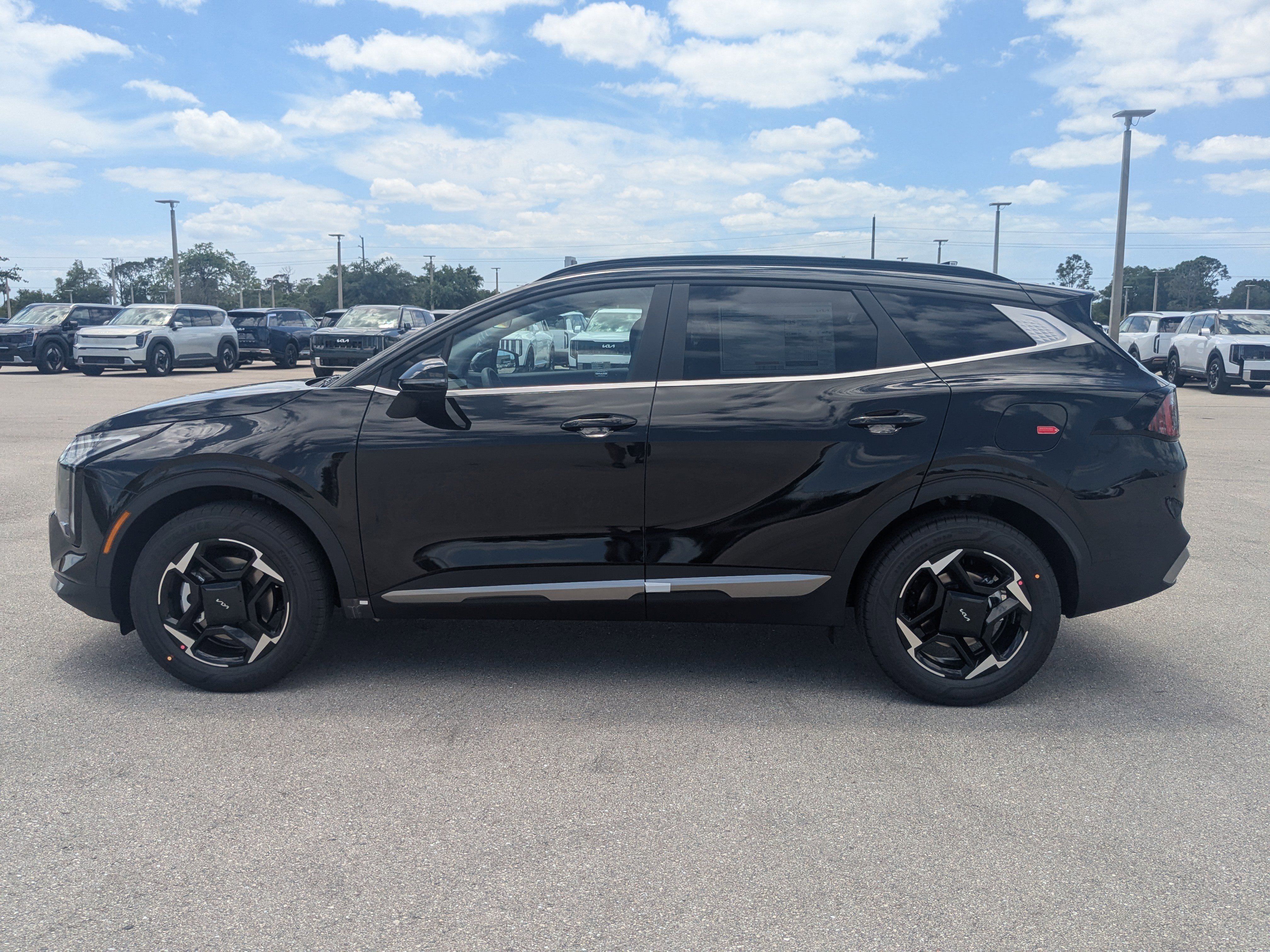 New 2026 Fusion Black Kia EX image 8