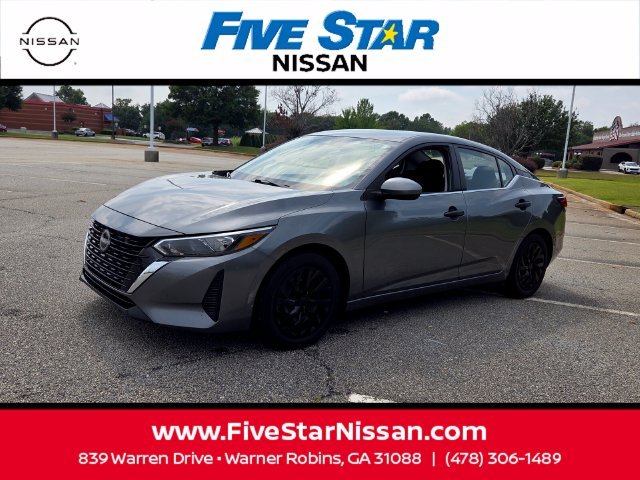 Used 2025 Gray Nissan S image 3