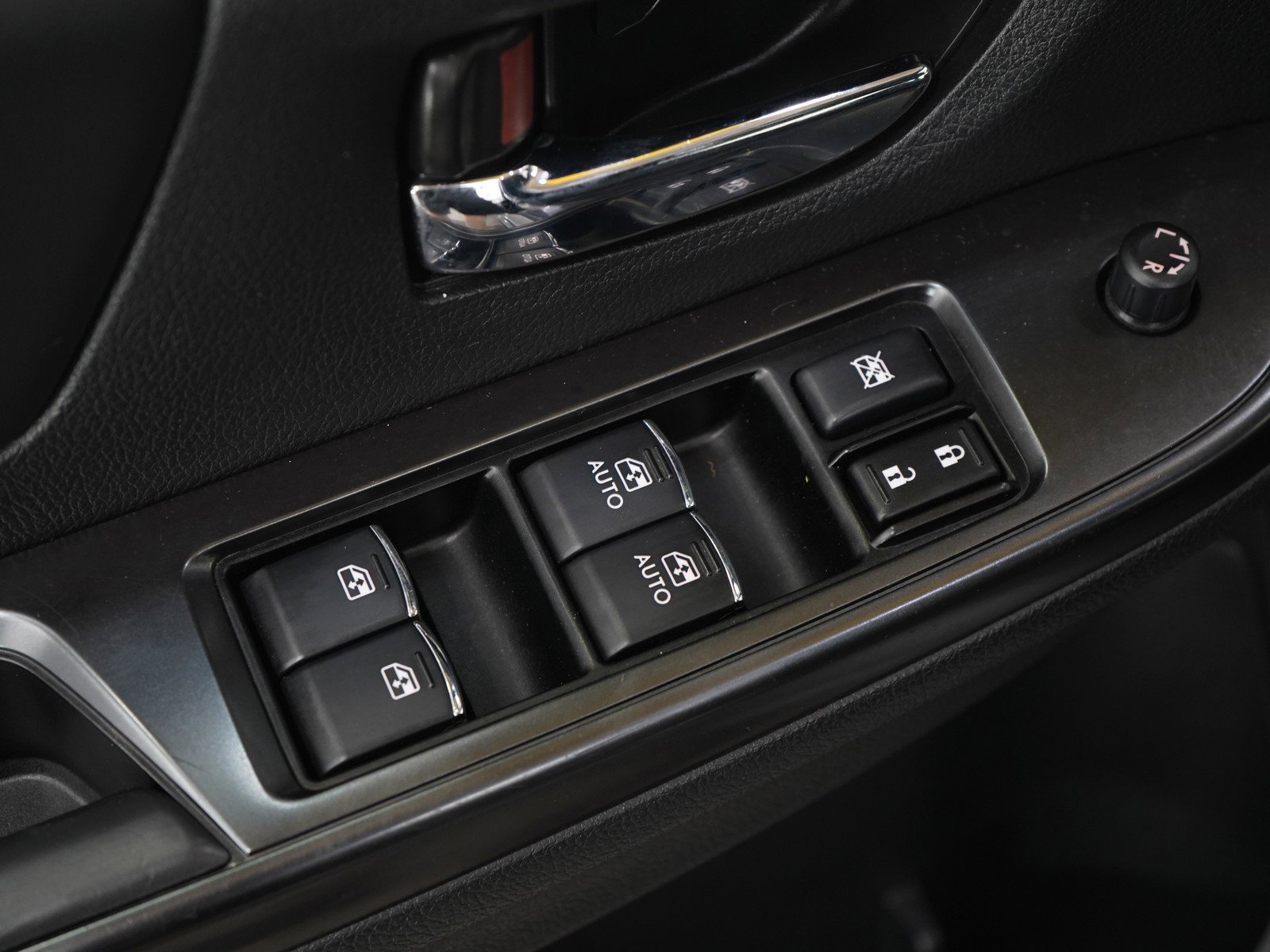 Used 2020 Magnetite Gray Metallic Subaru  image 22