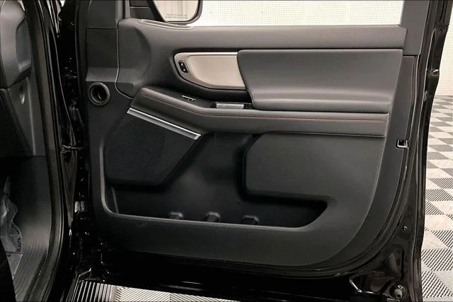 2025 Ford Expedition Active - Photo 22