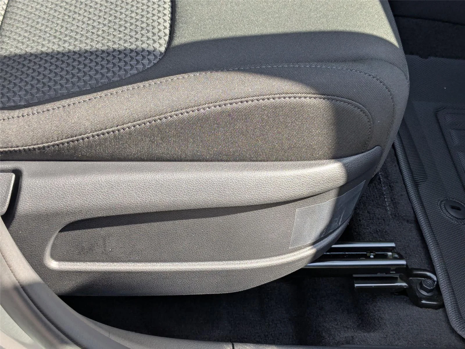 2025 Kia Sportage LX Hybrid - Photo 35