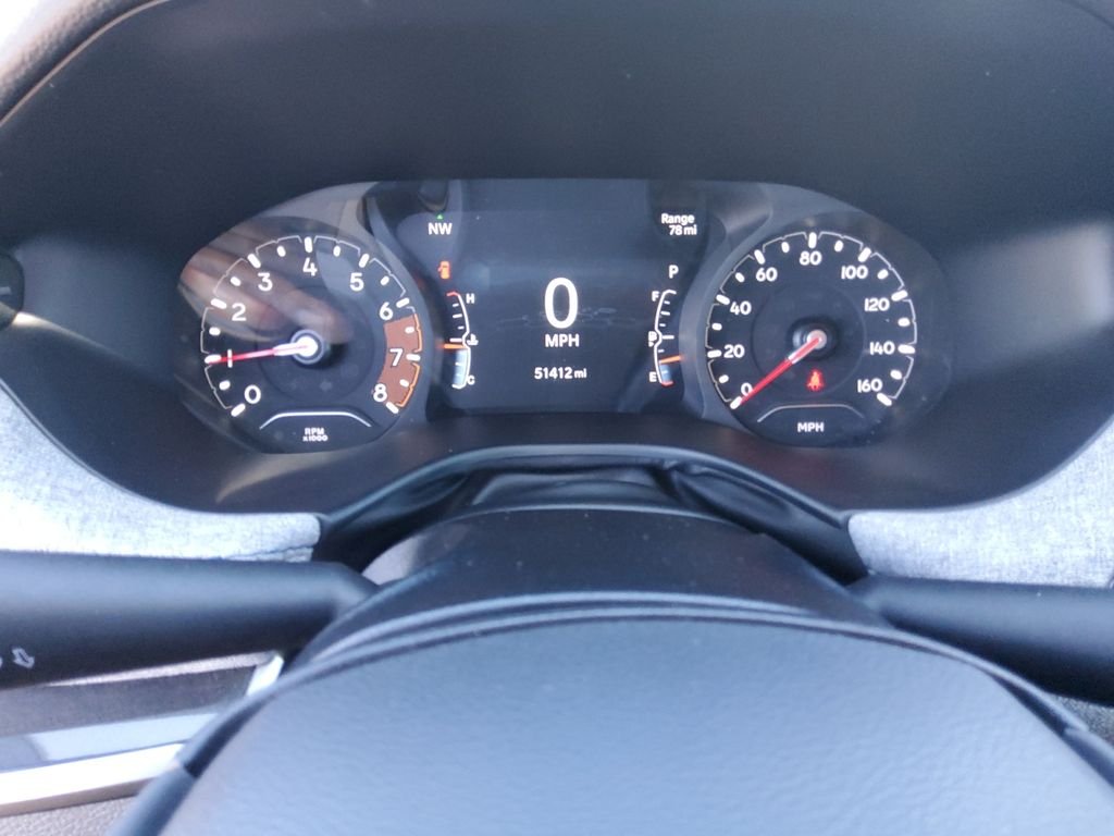 Used 2024 Blue Jeep Latitude image 10
