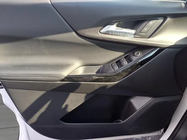 New 2027 Summit White Chevrolet AWD LT image 14