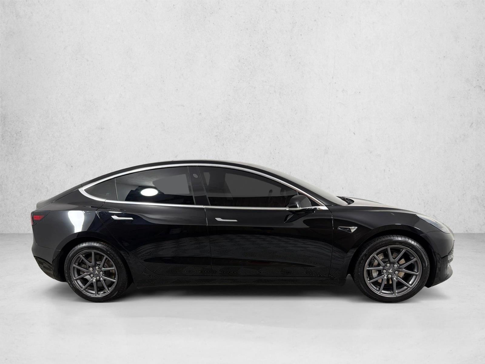 Used 2019 Solid Black Tesla Performance image 3