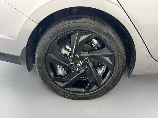 Used 2026 Fluid Metal Hyundai SEL Sport image 29