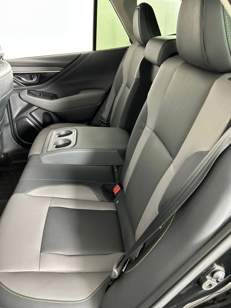 Used 2025 Black Subaru Onyx Edition image 17