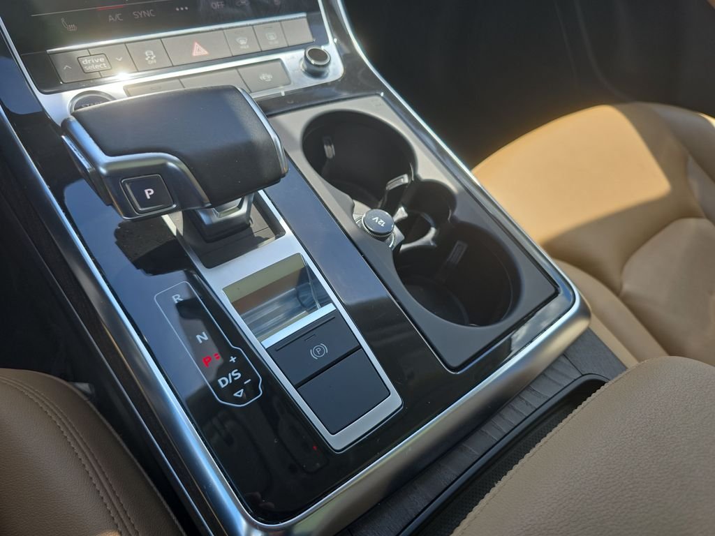 Used 2021 White Audi 45 Premium image 21