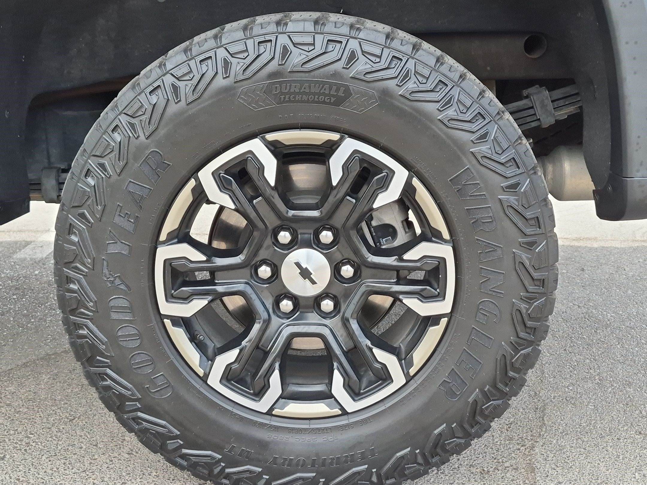 Used 2022 Dark Ash Metallic Chevrolet ZR2 image 13