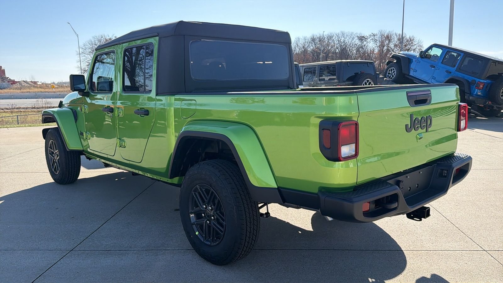 New 2026 Mojito Exterior Paint Jeep Sport S image 5