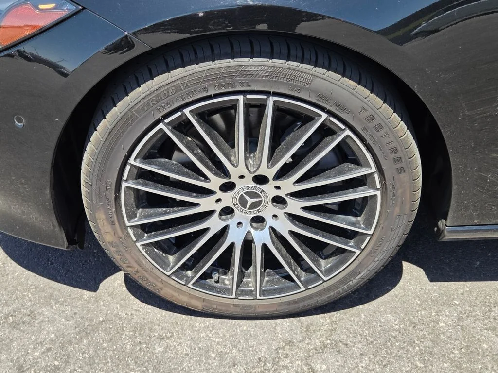 Used 2025 Black Mercedes-Benz C 300 image 4