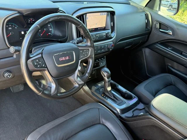 Used 2022 Desert Sand Metallic GMC AT4 w/Leather image 11
