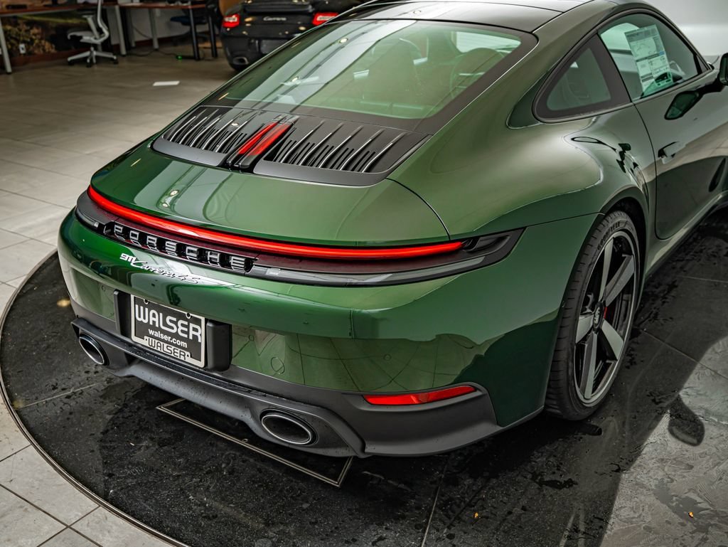 New 2026 Oak Green Metallic Neo Porsche Carrera 4S image 21
