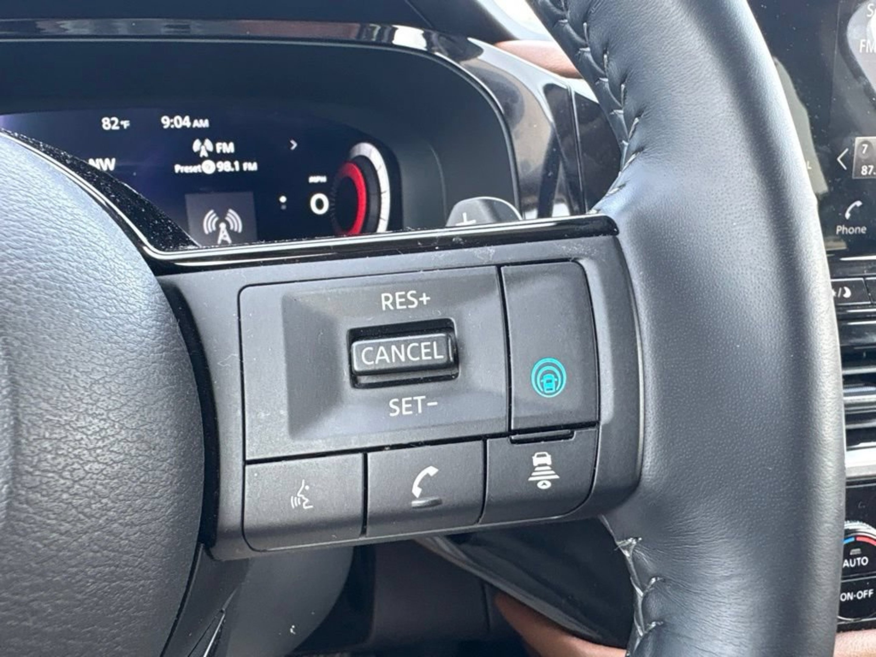 Used 2024 Scarlet Ember Nissan Platinum image 9
