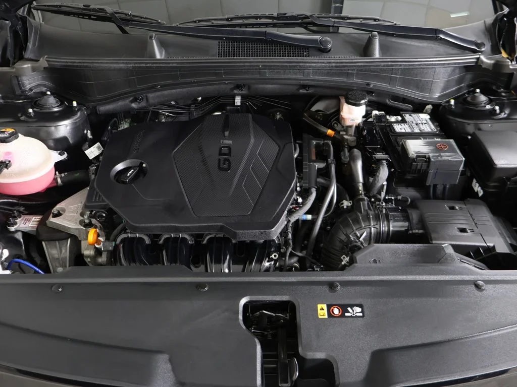 Certified Used 2024 Black Kia X-Line image 23