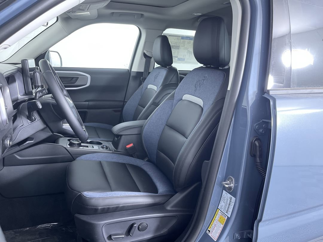 New 2026 Azure Gray Metallic Tri-Coat Ford Outer Banks image 15