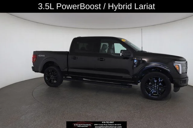 Used 2025 Black Ford Lariat image 25