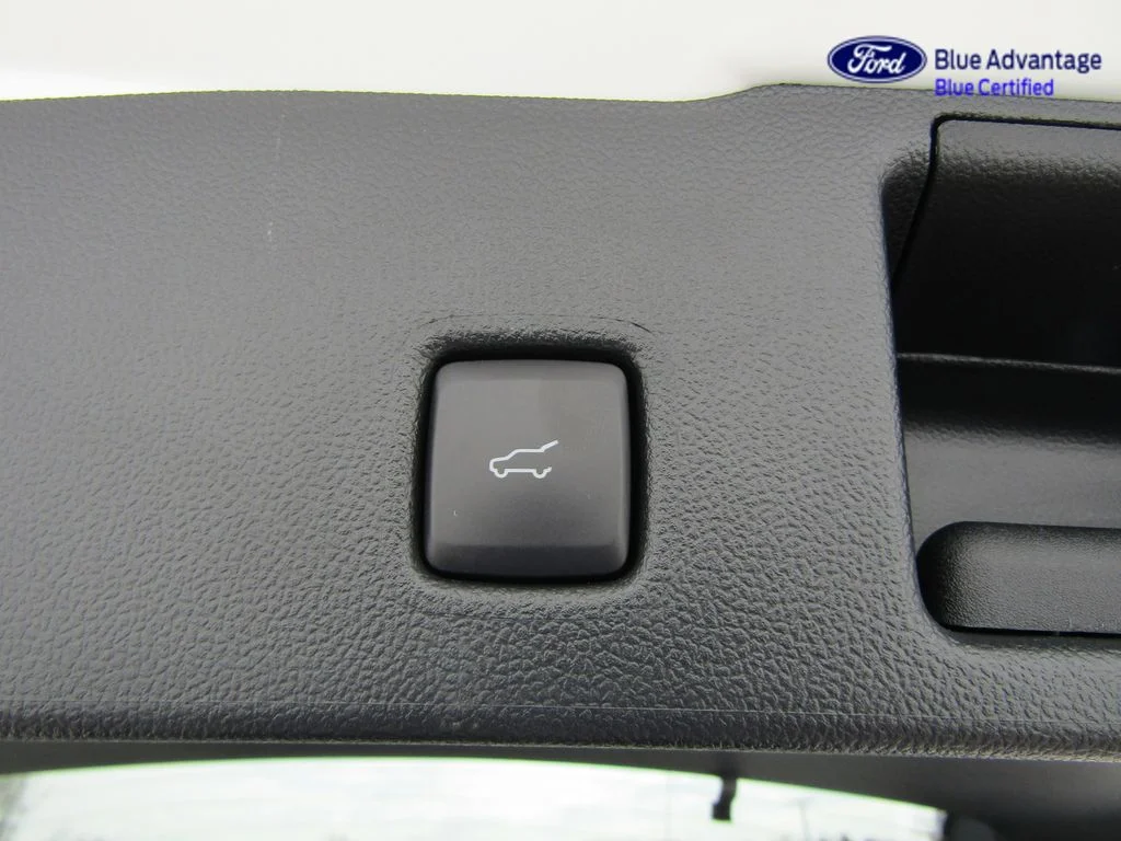 Certified Used 2023 Star White Ford ST-Line Select image 28