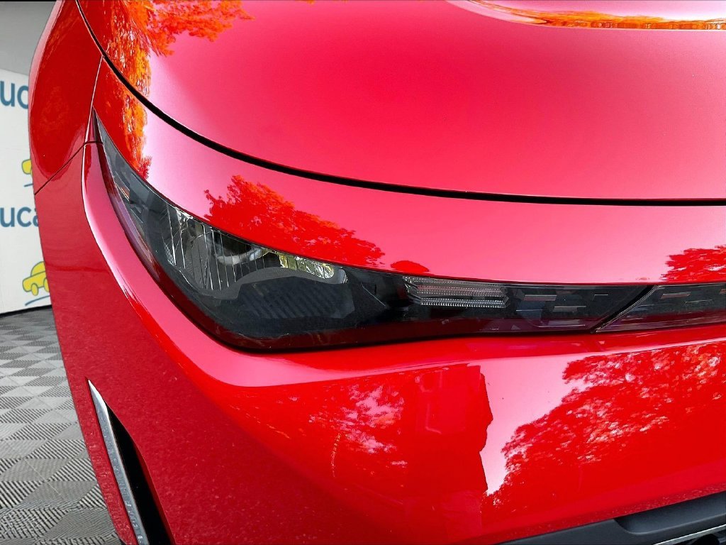 Used 2023 Red Kia LX image 30