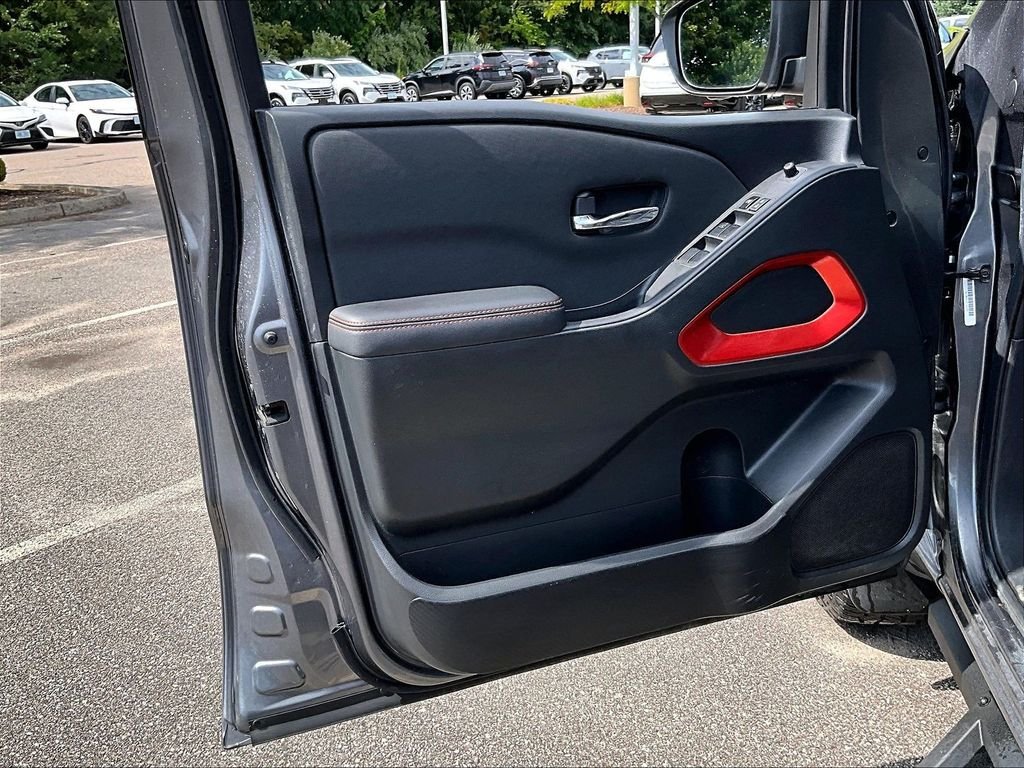 Used 2024 Gray Nissan PRO-4X image 9