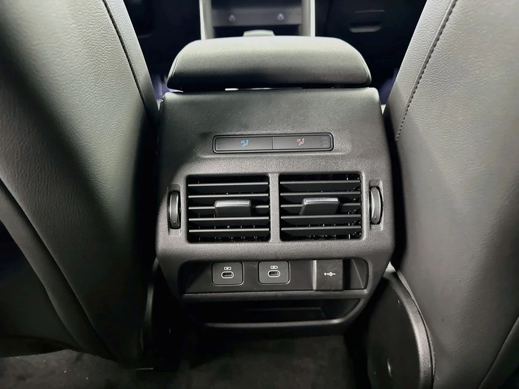 New 2026 Varesine Blue Land Rover Landmark image 26
