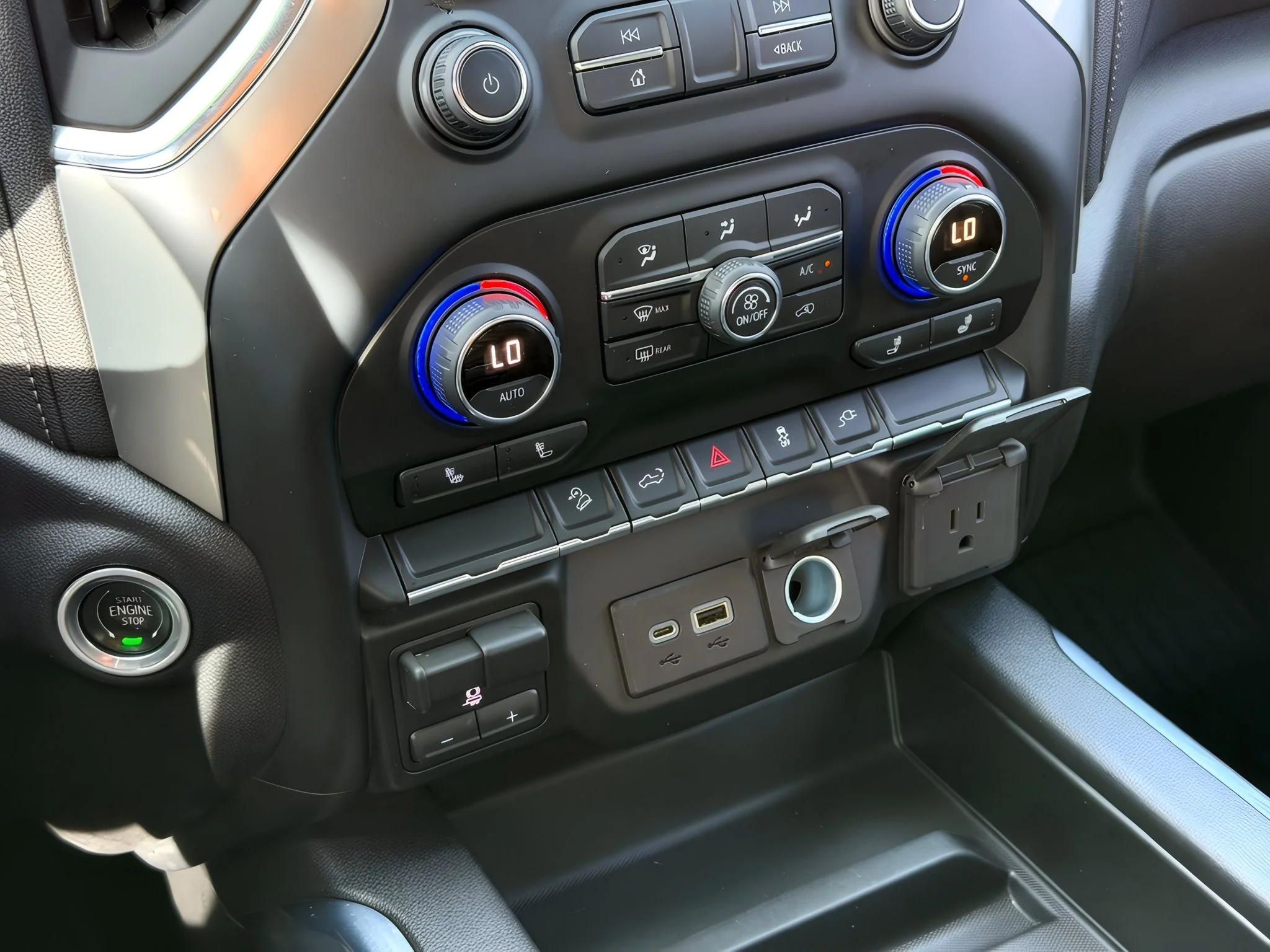 2021 Chevrolet Silverado 1500 LT Trail Boss - Photo 26