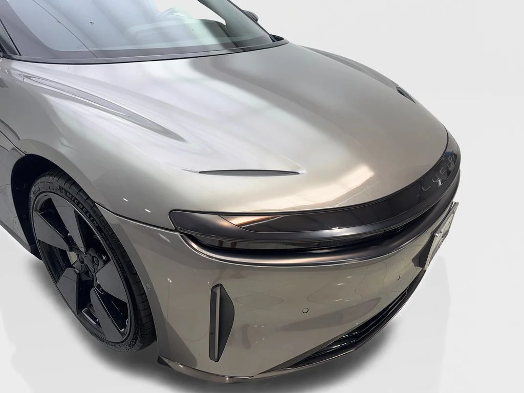 Used 2023 Gray Lucid Touring image 17