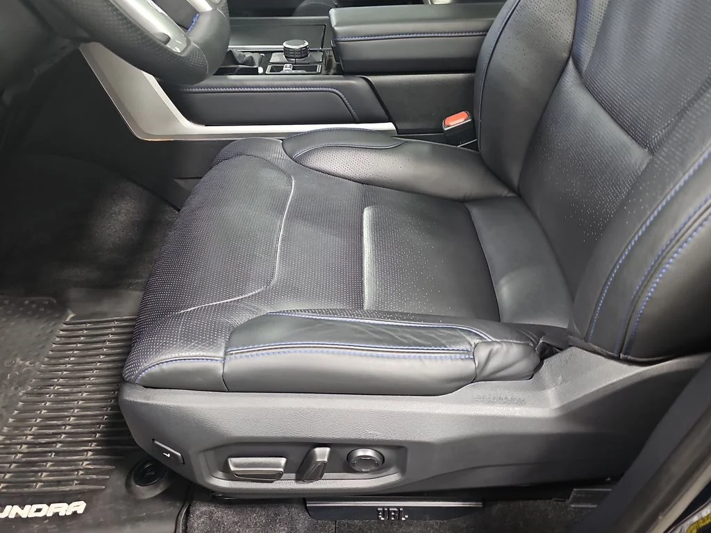 Used 2023  Toyota Platinum image 30