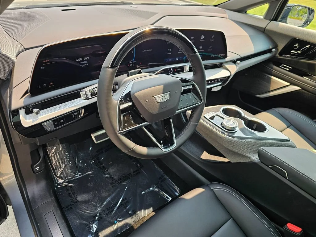 New 2026 Argent Silver Metallic Cadillac Luxury image 19