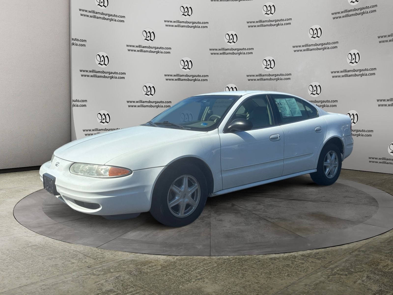 2004 Oldsmobile Alero GL1
