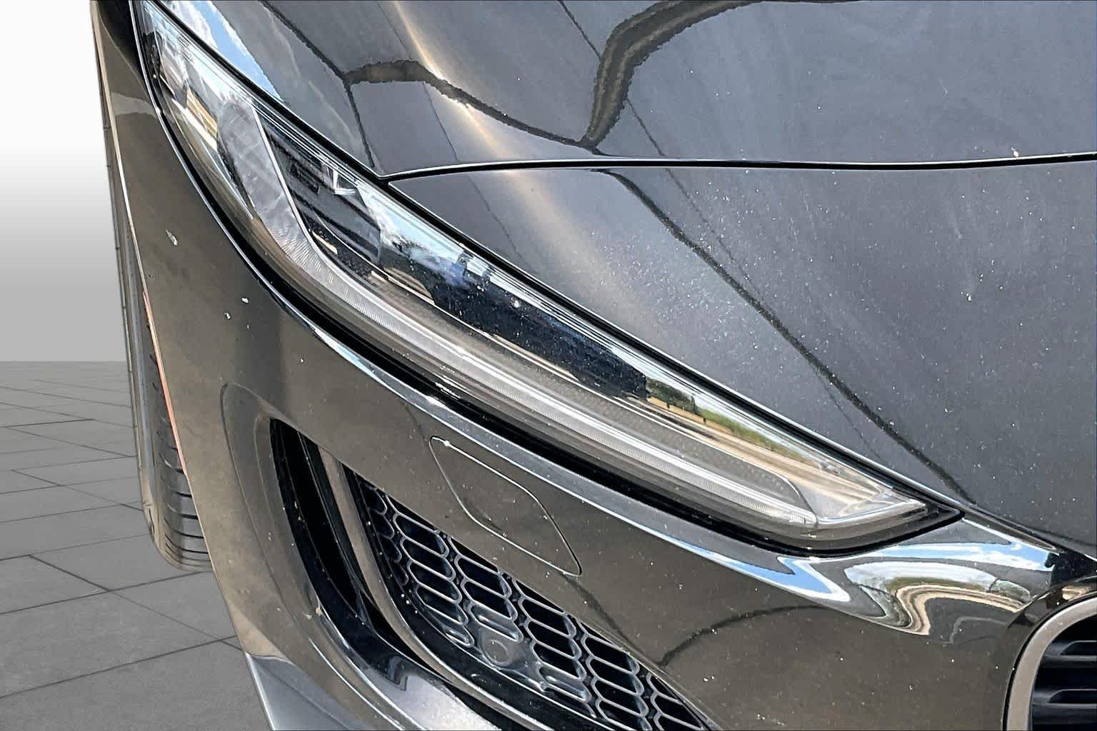 Used 2021 Santorini Black Metallic Jaguar First Edition image 28
