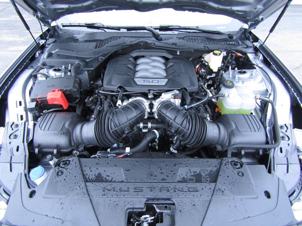 2025 Ford Mustang GT Premium Fastback - Photo 4