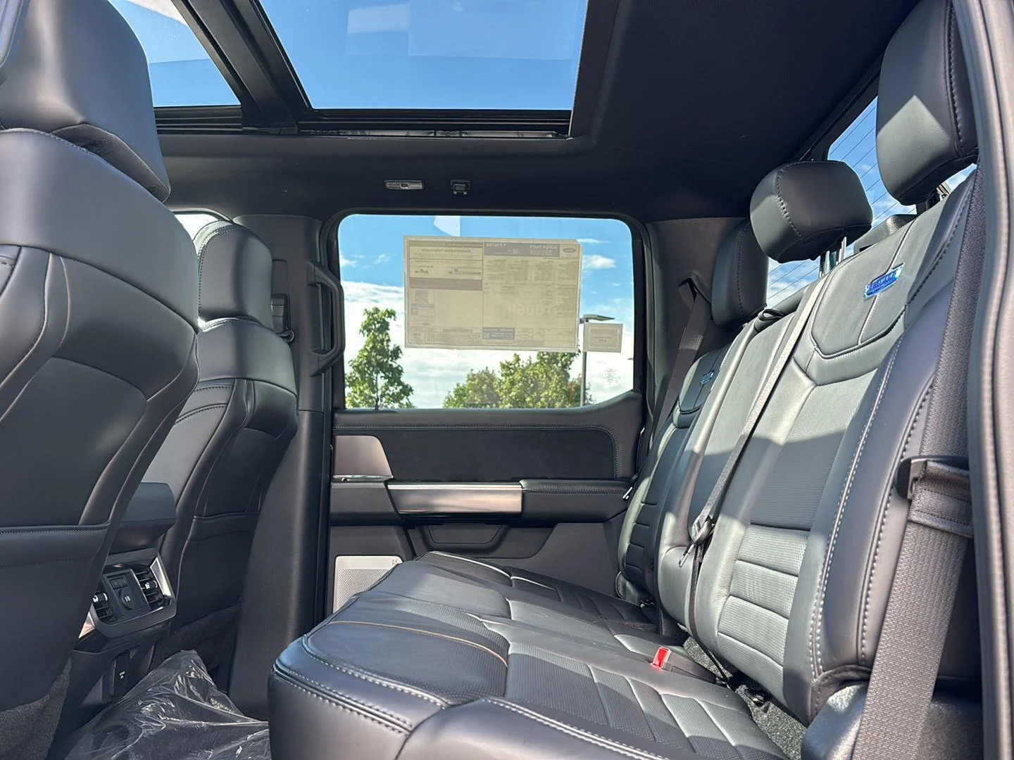 New 2026 Agate Black Metallic Ford F-350® Platinum® image 29