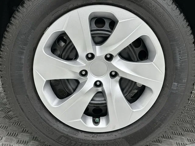 Used 2024 White Toyota LE image 10