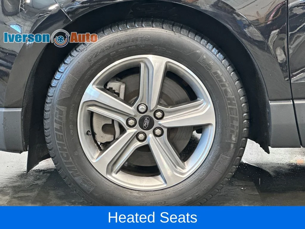 Used 2024 Black Ford SEL image 11
