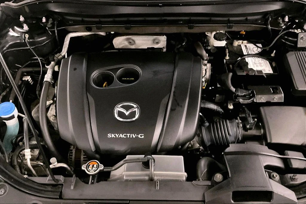 Used 2020 Black Mazda Grand Touring image 9