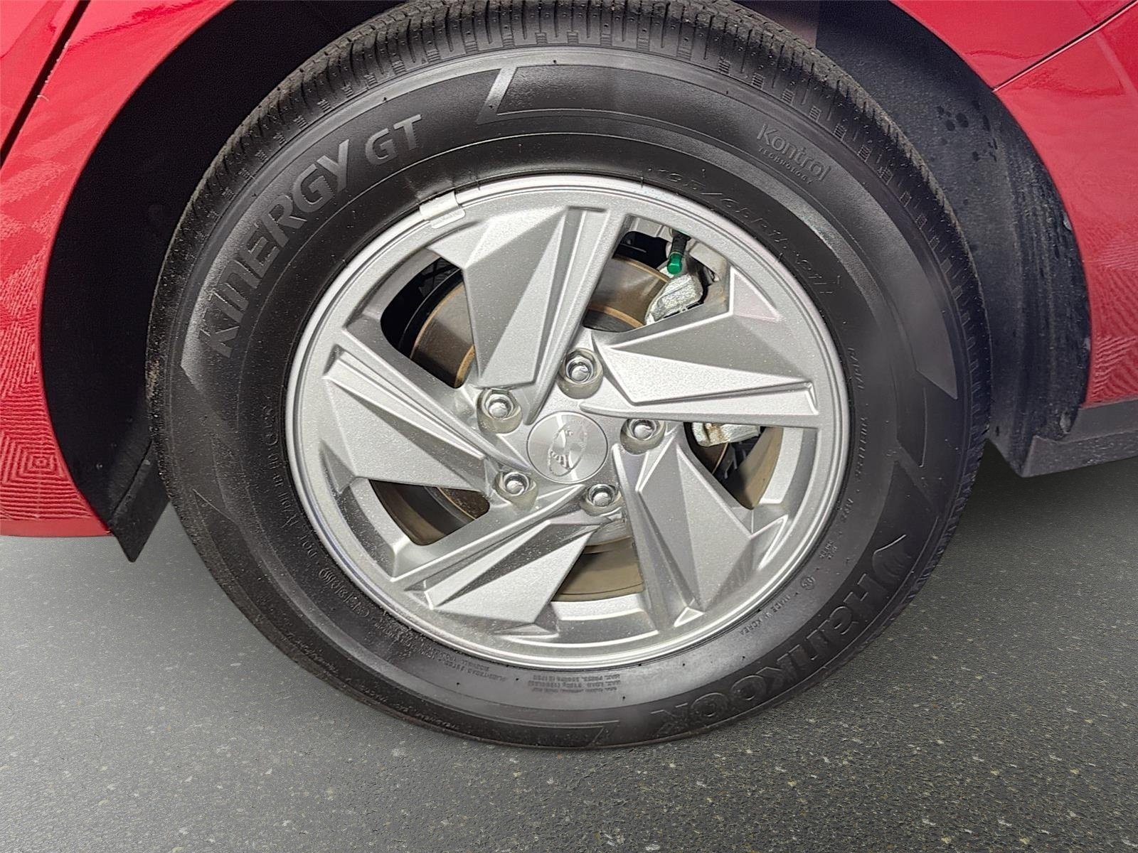 Used 2026 Ultimate Red Hyundai SE image 26
