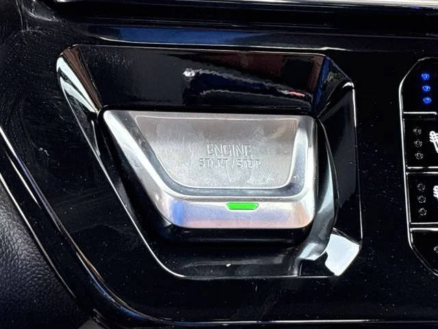 New 2026 Glacier White Tricoat GMC Denali Ultimate image 18