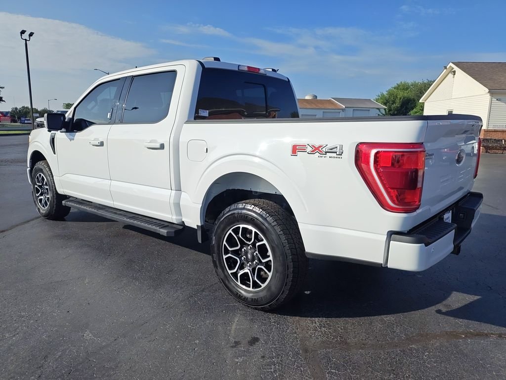 Used 2023 White Ford XLT image 3