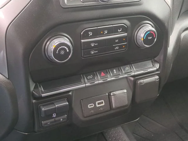 Used 2023 White Chevrolet Custom image 36
