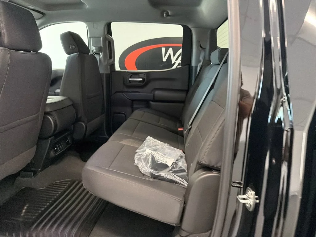 New 2026 Onyx Black GMC Pro image 12